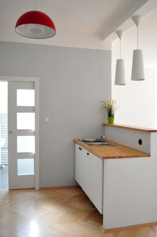Central-Modern-Apartment Praga Exterior foto